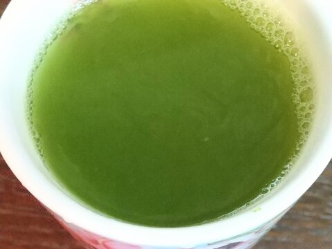 緑茶×ジンで爽やかなティータイム
